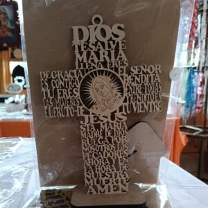 Stand Crucifix, Mary